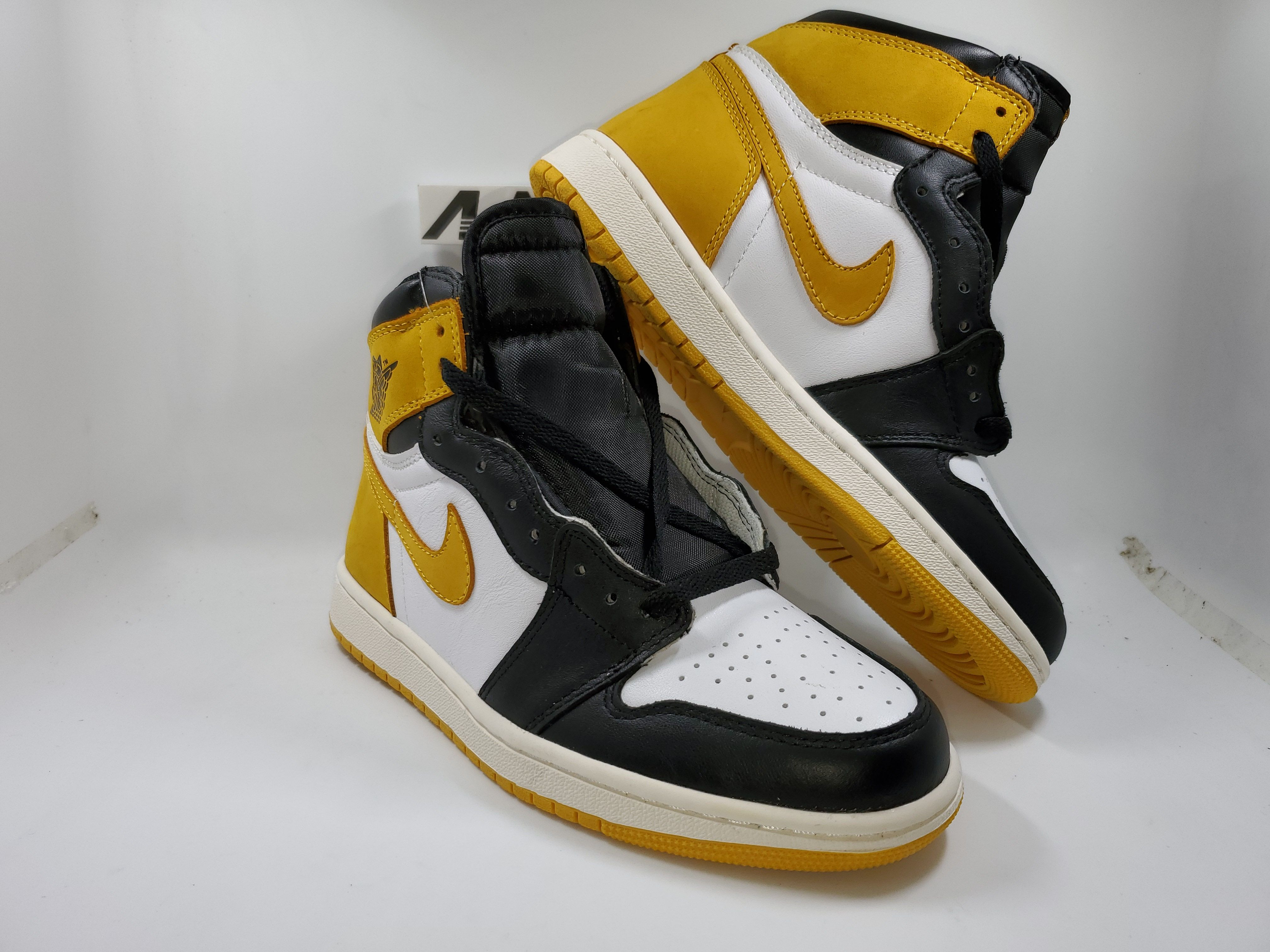 Air Jordan 1 Retro High Yellow Ochre