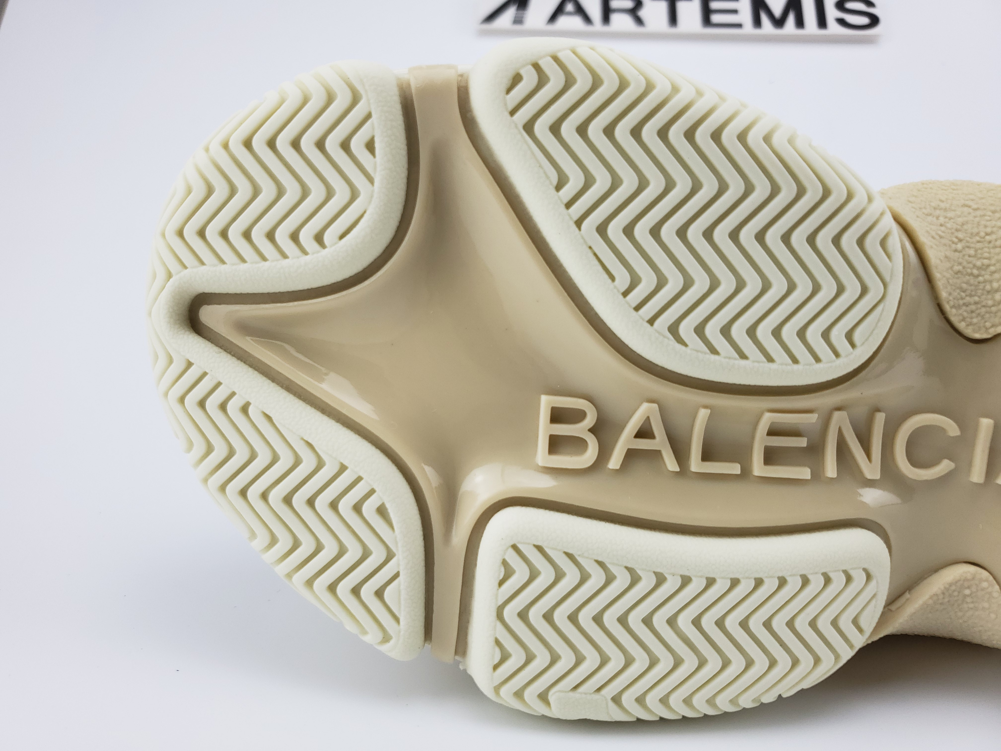 Balenciga Triple S White (2018 Reissue)