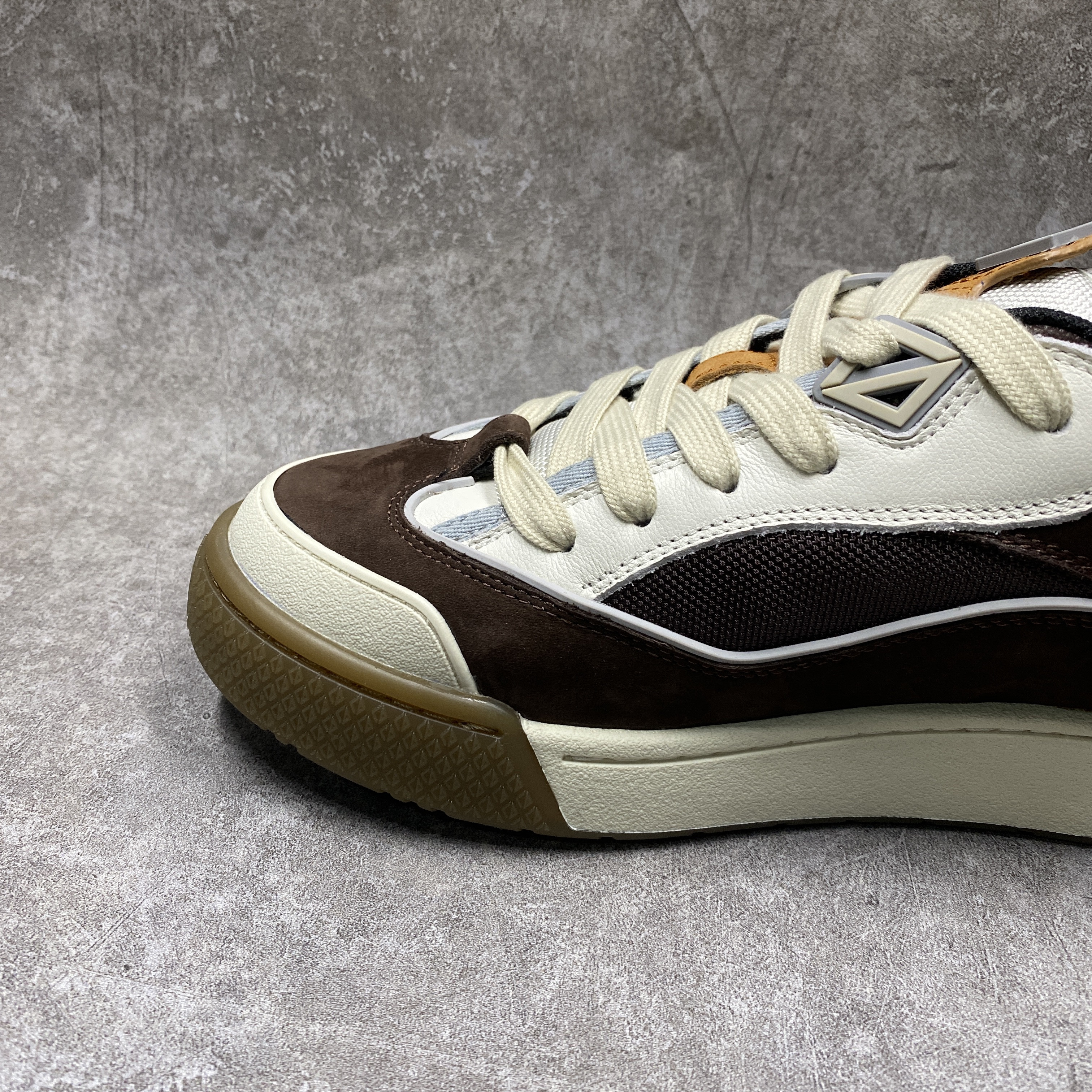 D*or b713 cactus jack mocha white