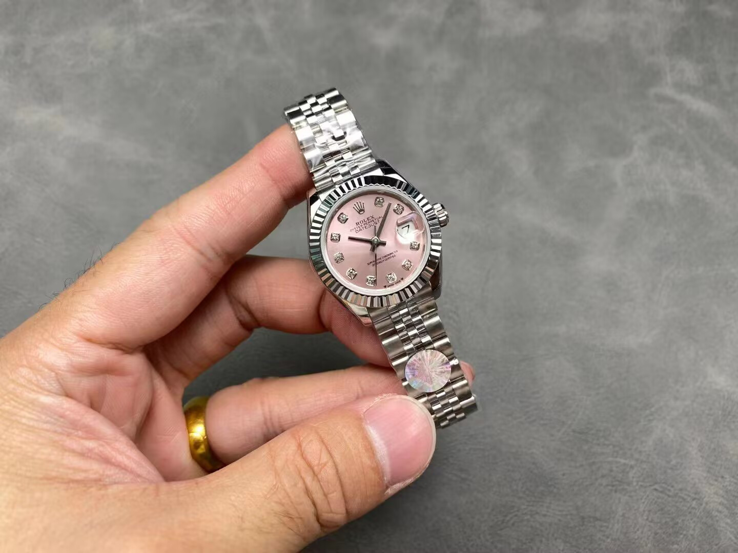 R*l*x datejust 28 watch