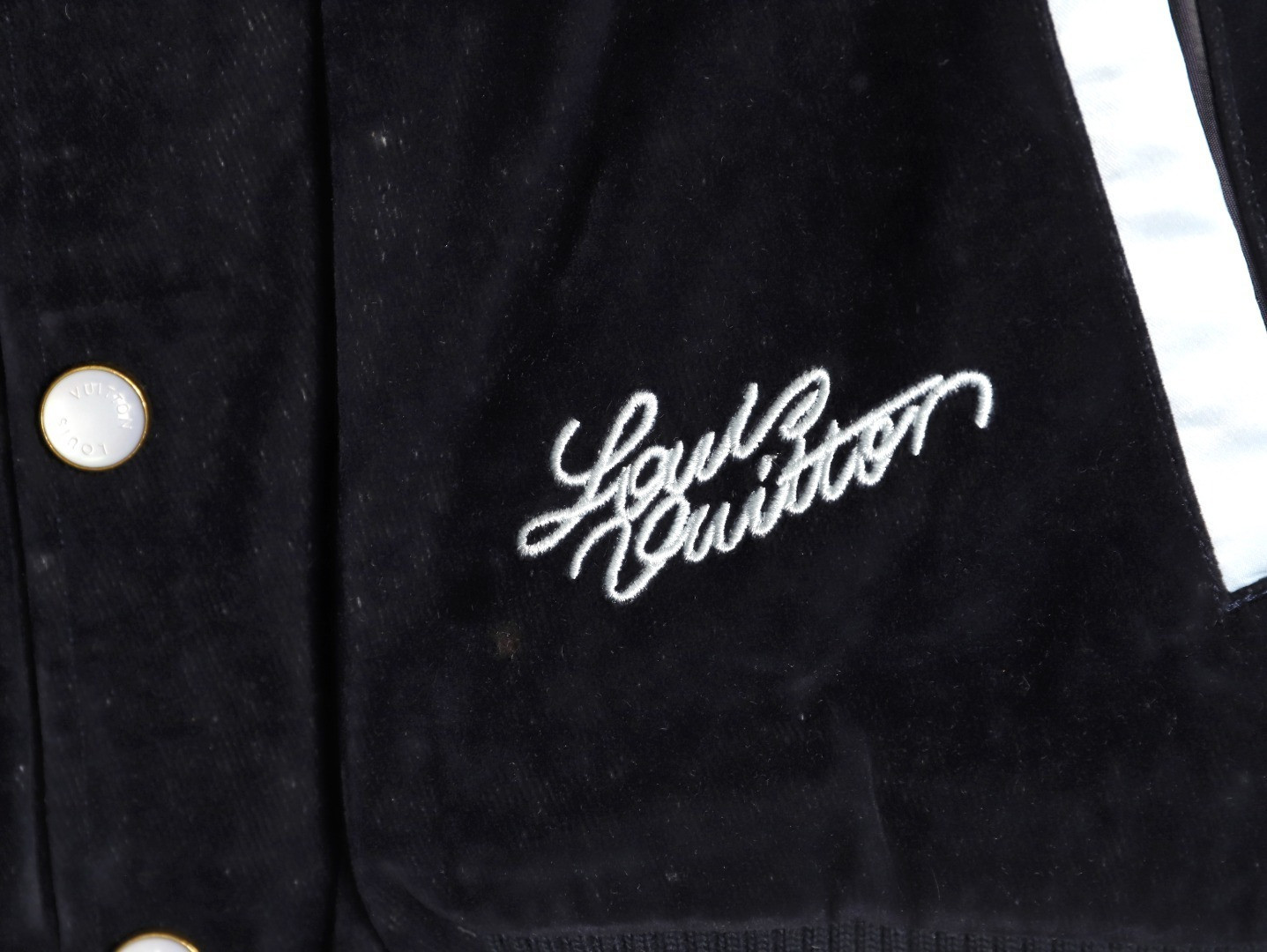 l0*is V*t0n lv 25fw jacket