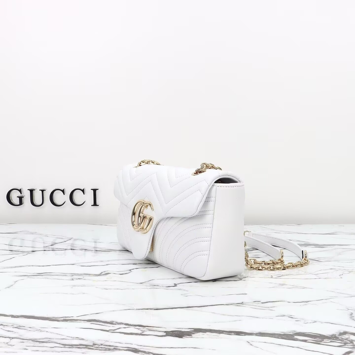 G*u*i gg marmont medium shoulder bag 26x15x7cm