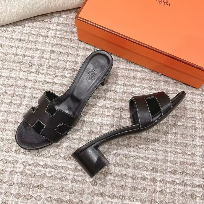 ua H**me5 oasis sandal