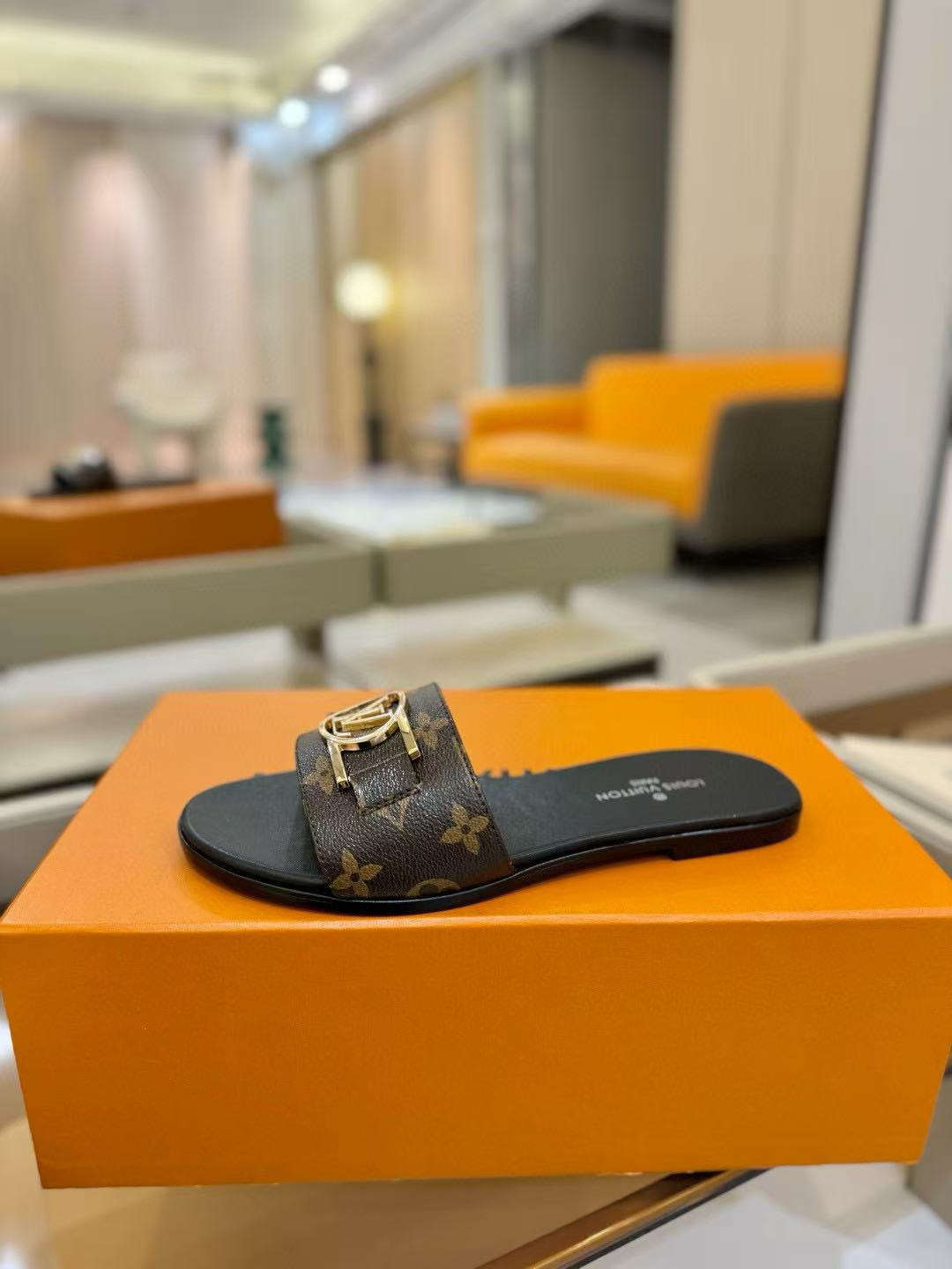 UA LV Lock It Flat Mules