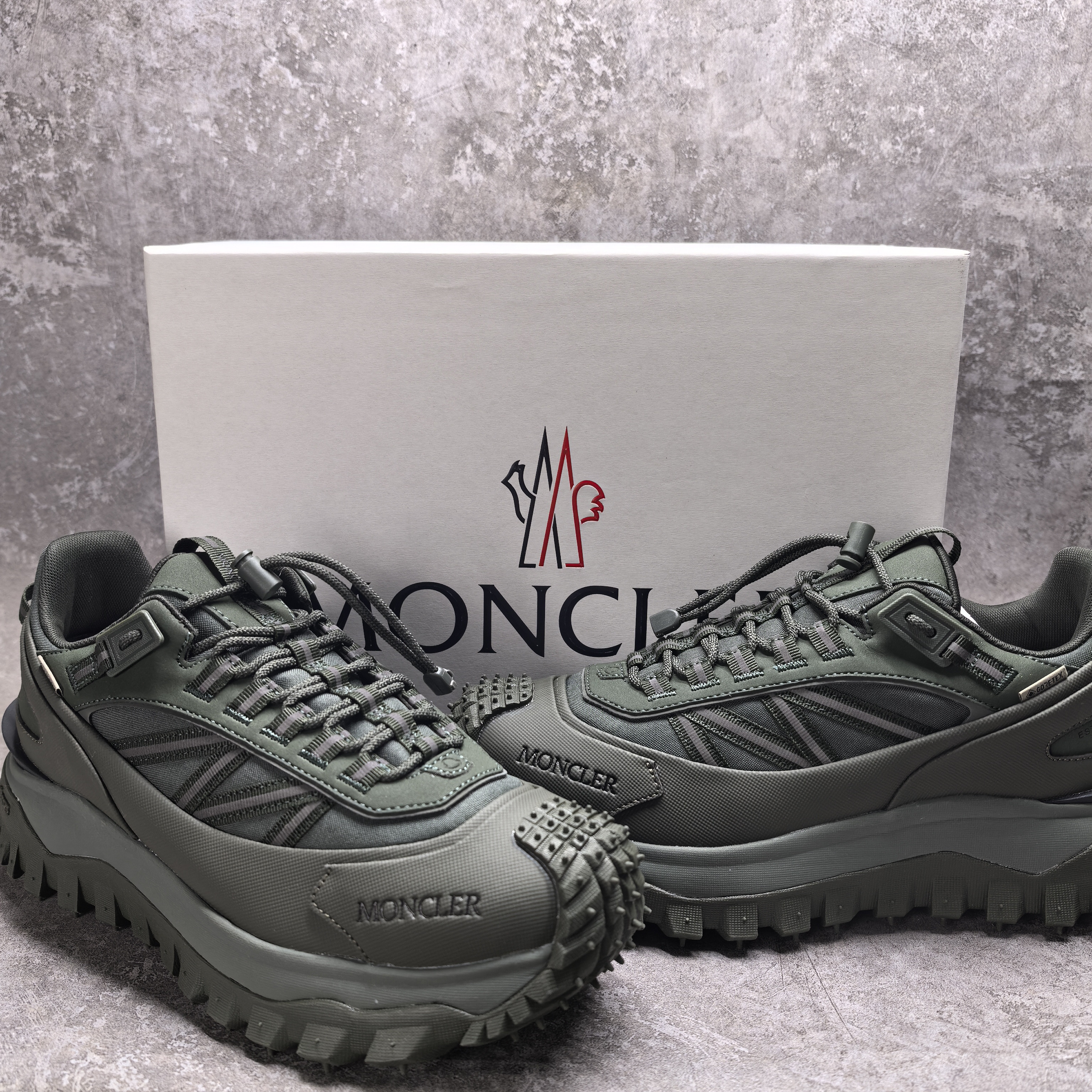 UA Moncler TRAILGRIP