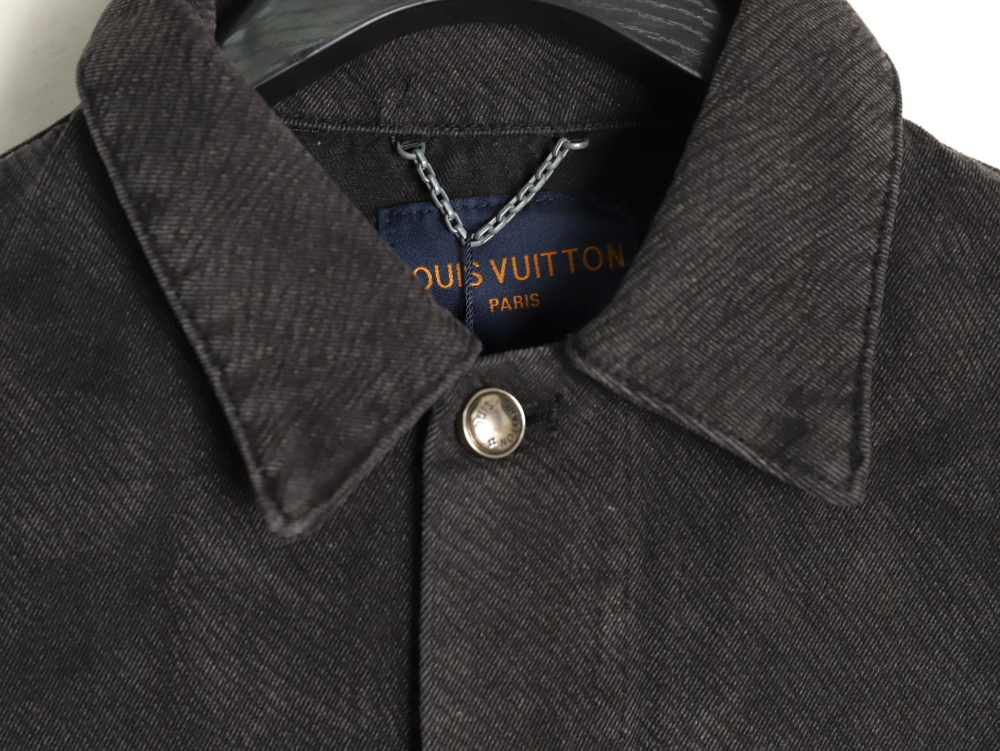 l0*is V*t0n denim jacket