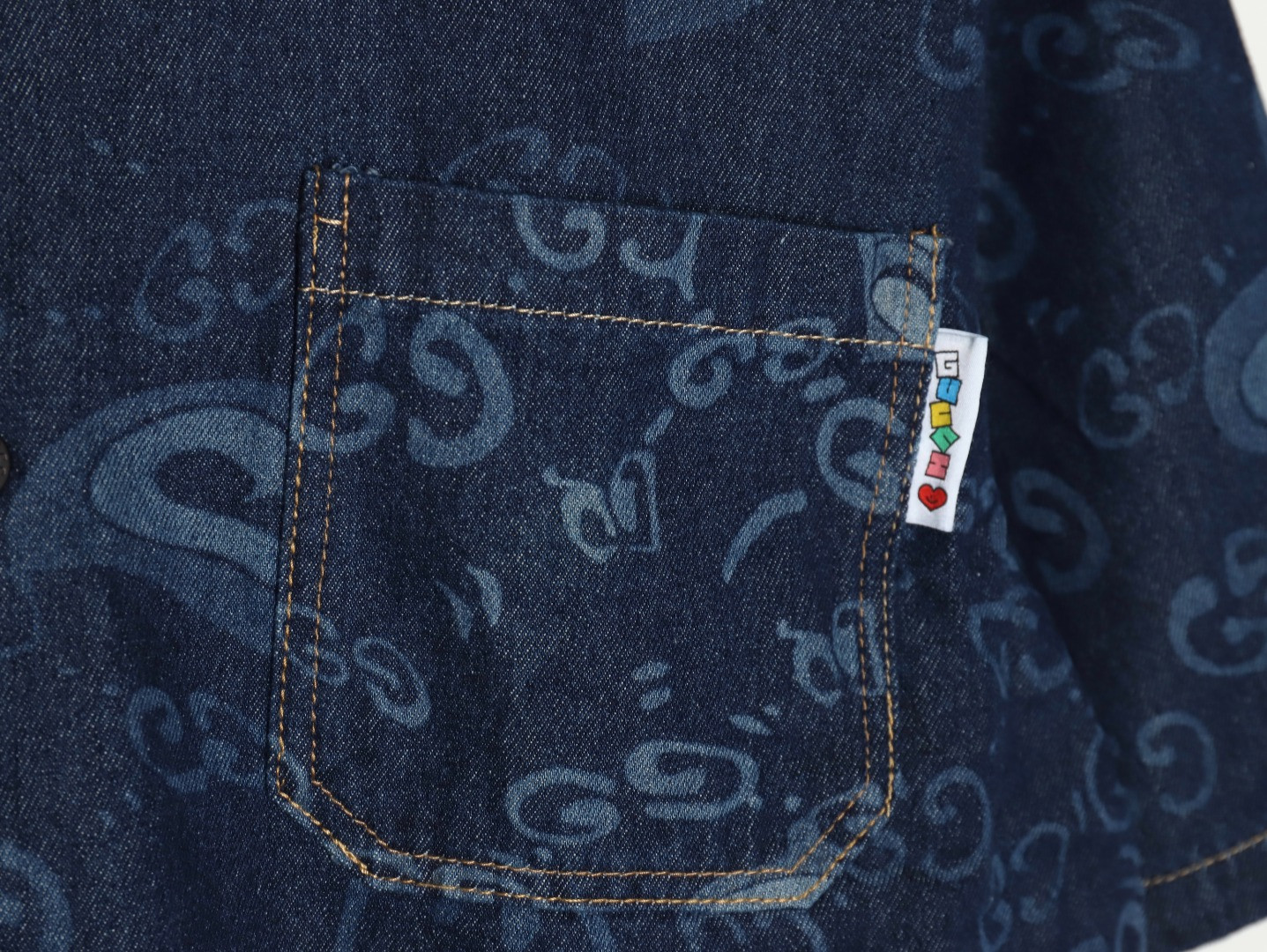 G*u*i gc 25ss short-sleeved shirts