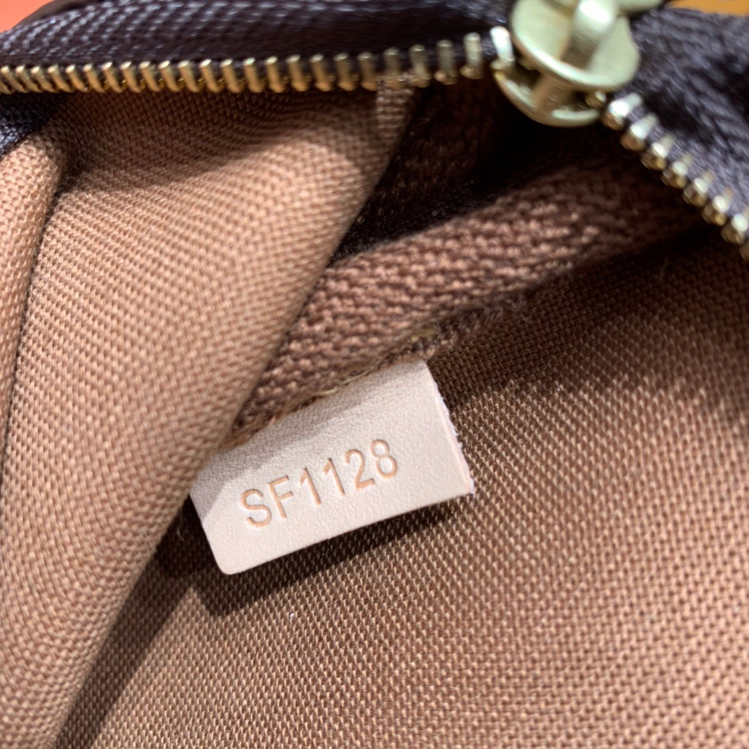 LV MINI POCHETTE ACCESSOIRES M58009