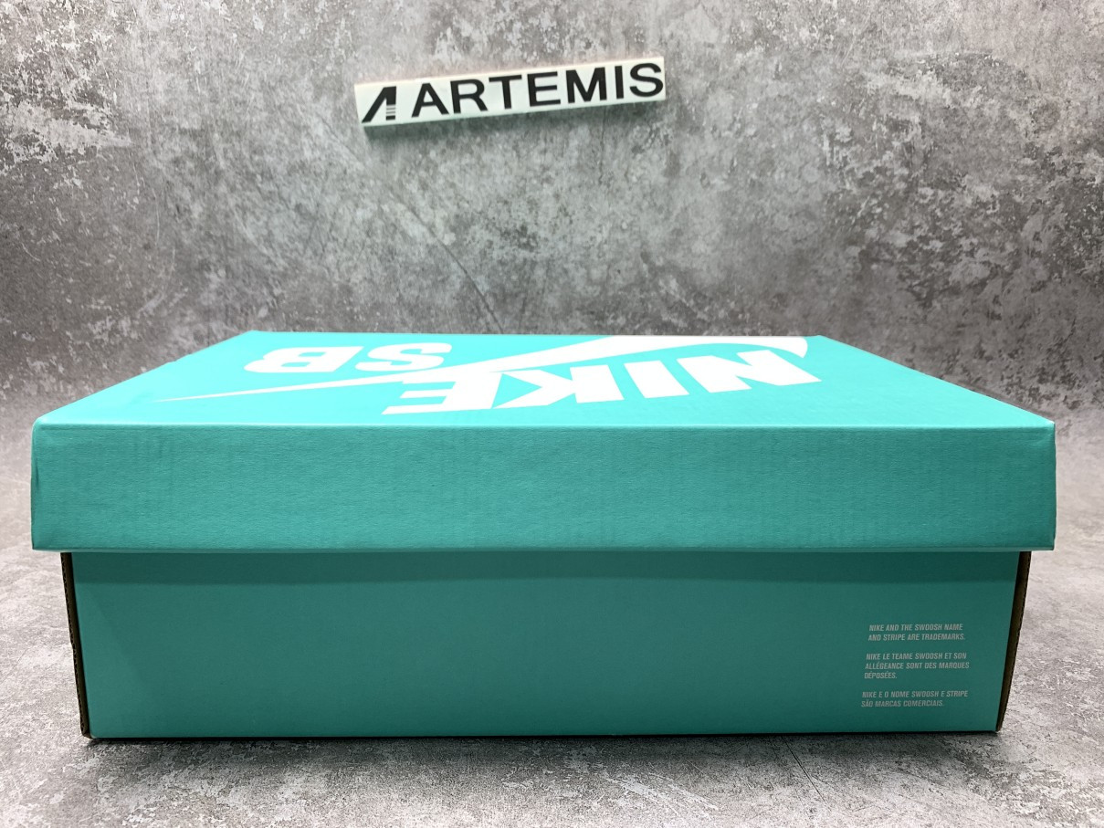 Nike Dunk SB Low Sea Crystal