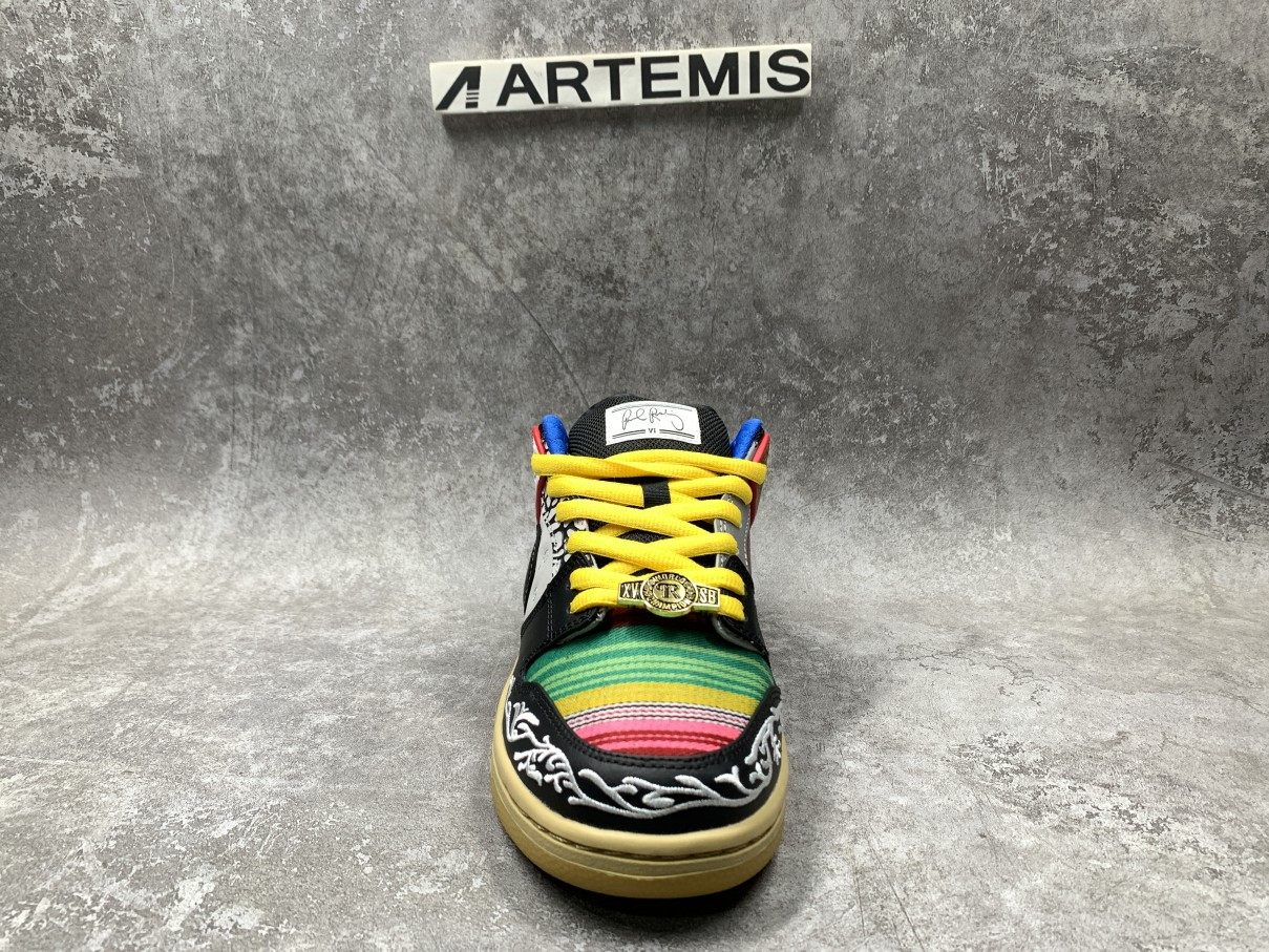 Nike SB Dunk Low What The Paul