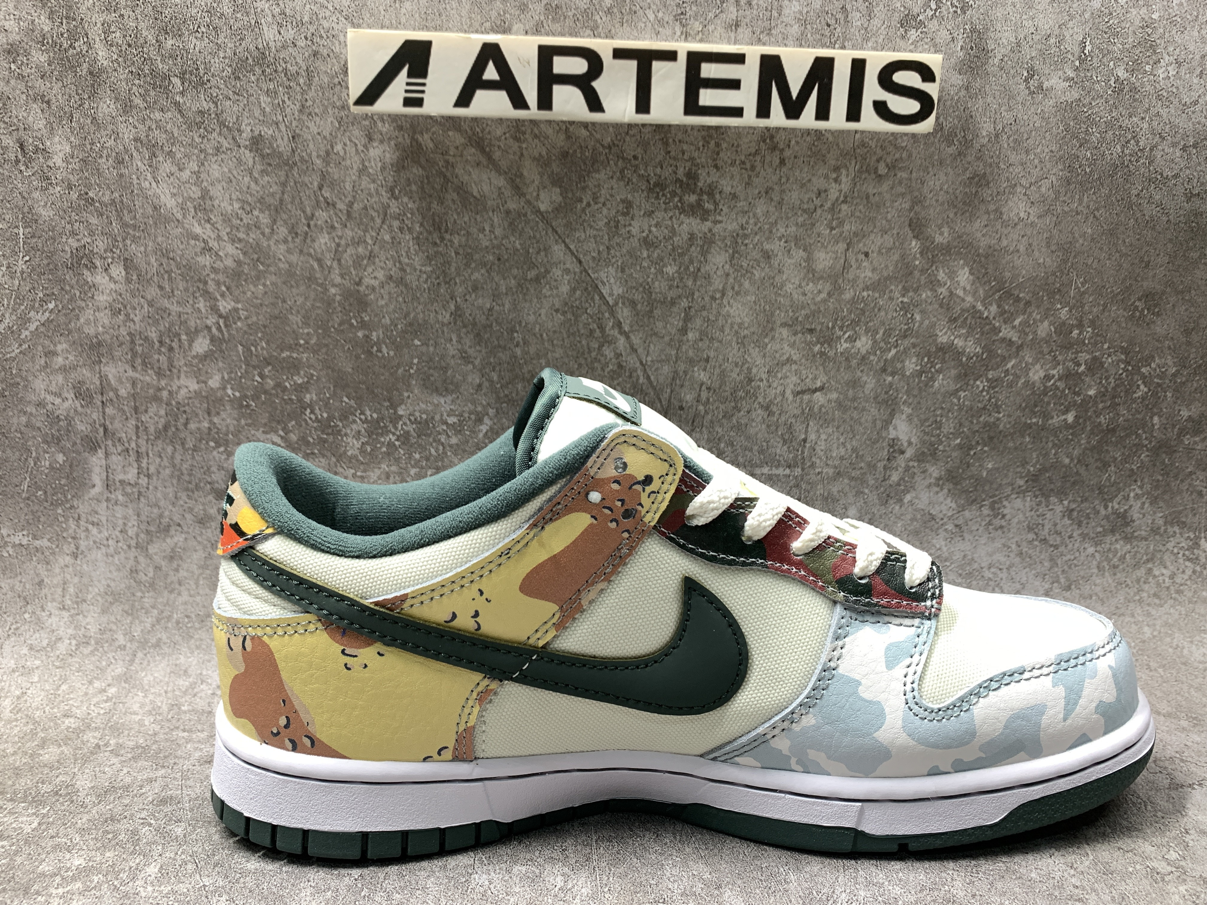 Nike Dunk Low SE Multi-Camo