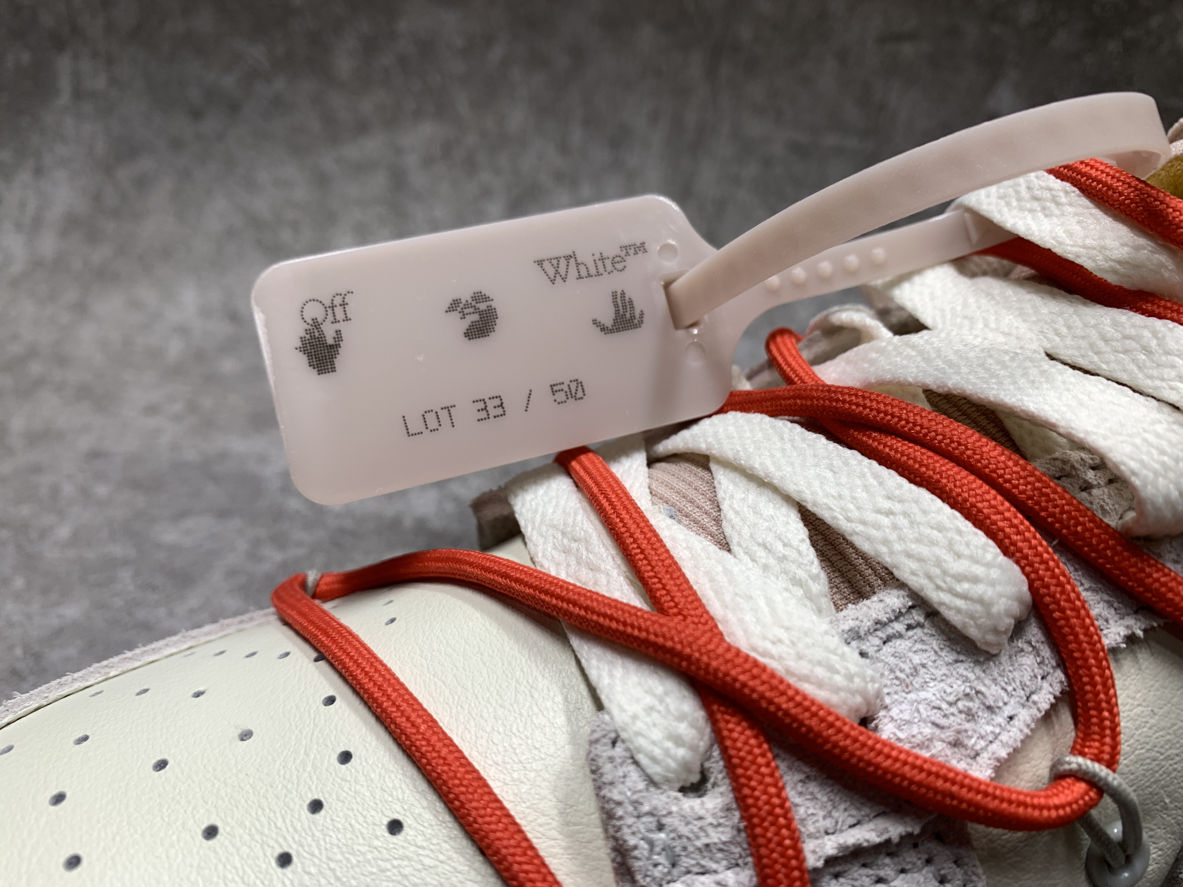 Off-White x Dunk Low Lot 33 of 50