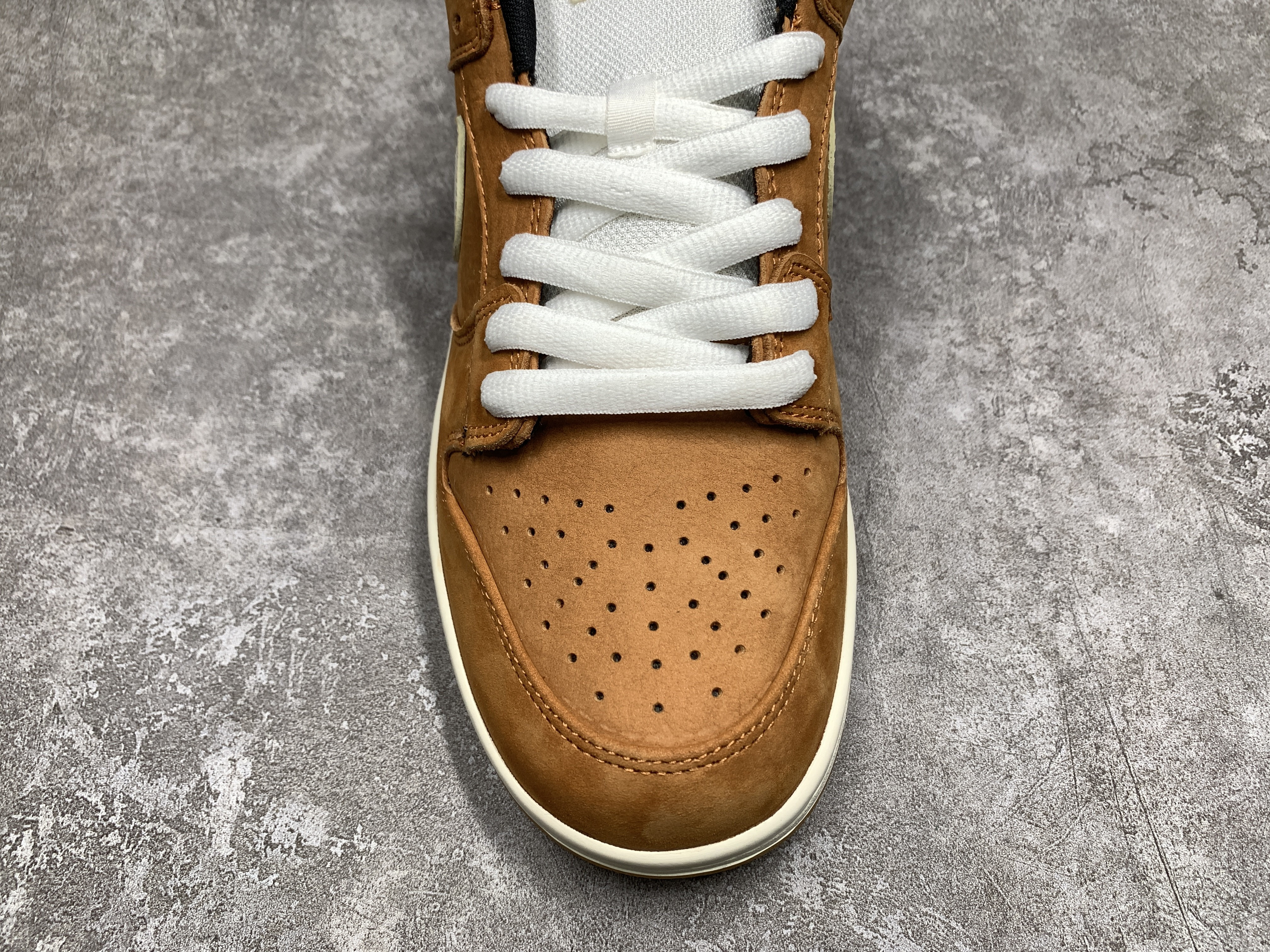 Nike SB Dunk Low Pro Dark Russet