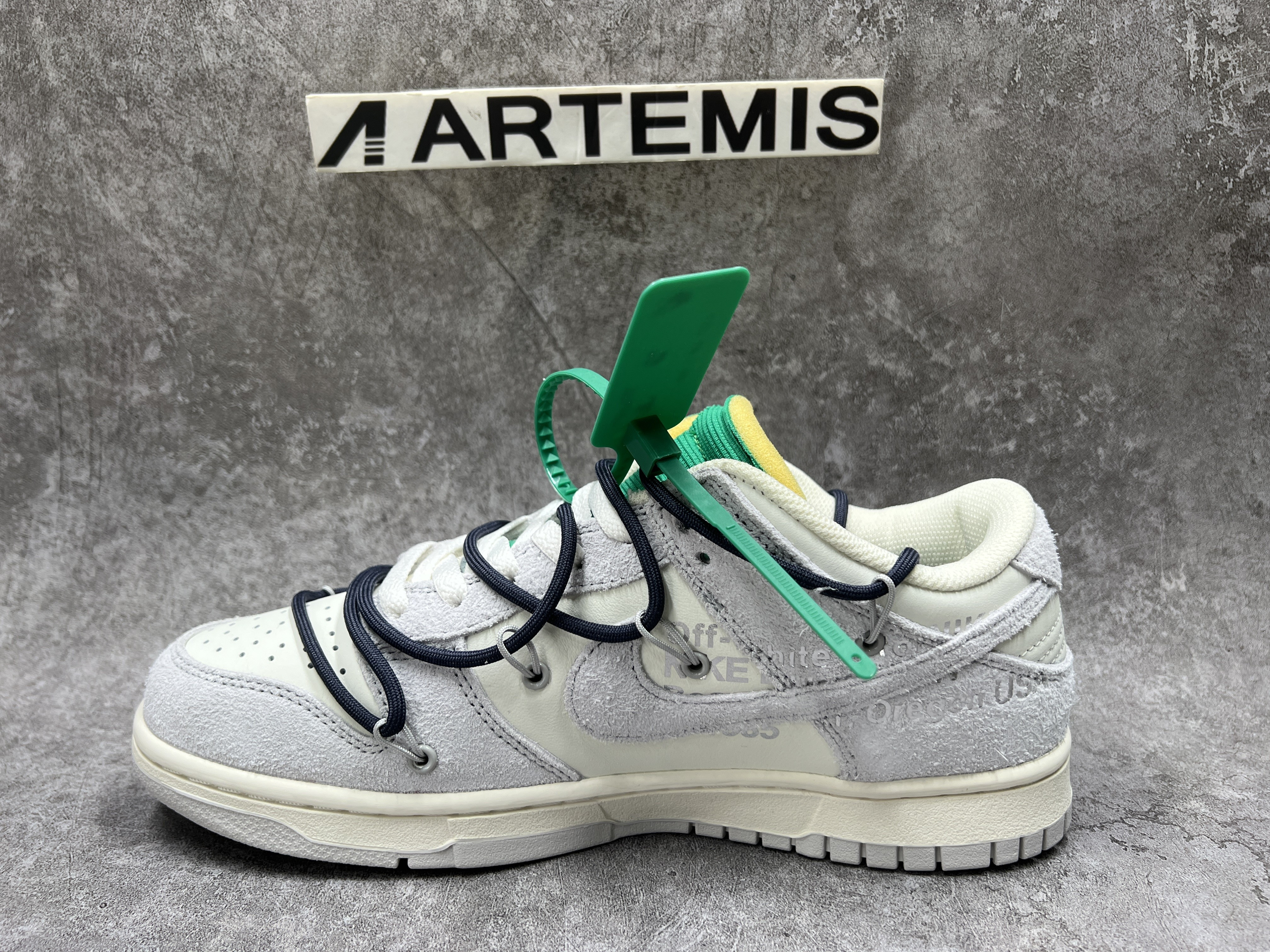 Nike Dunk Low Off-White Lot 20