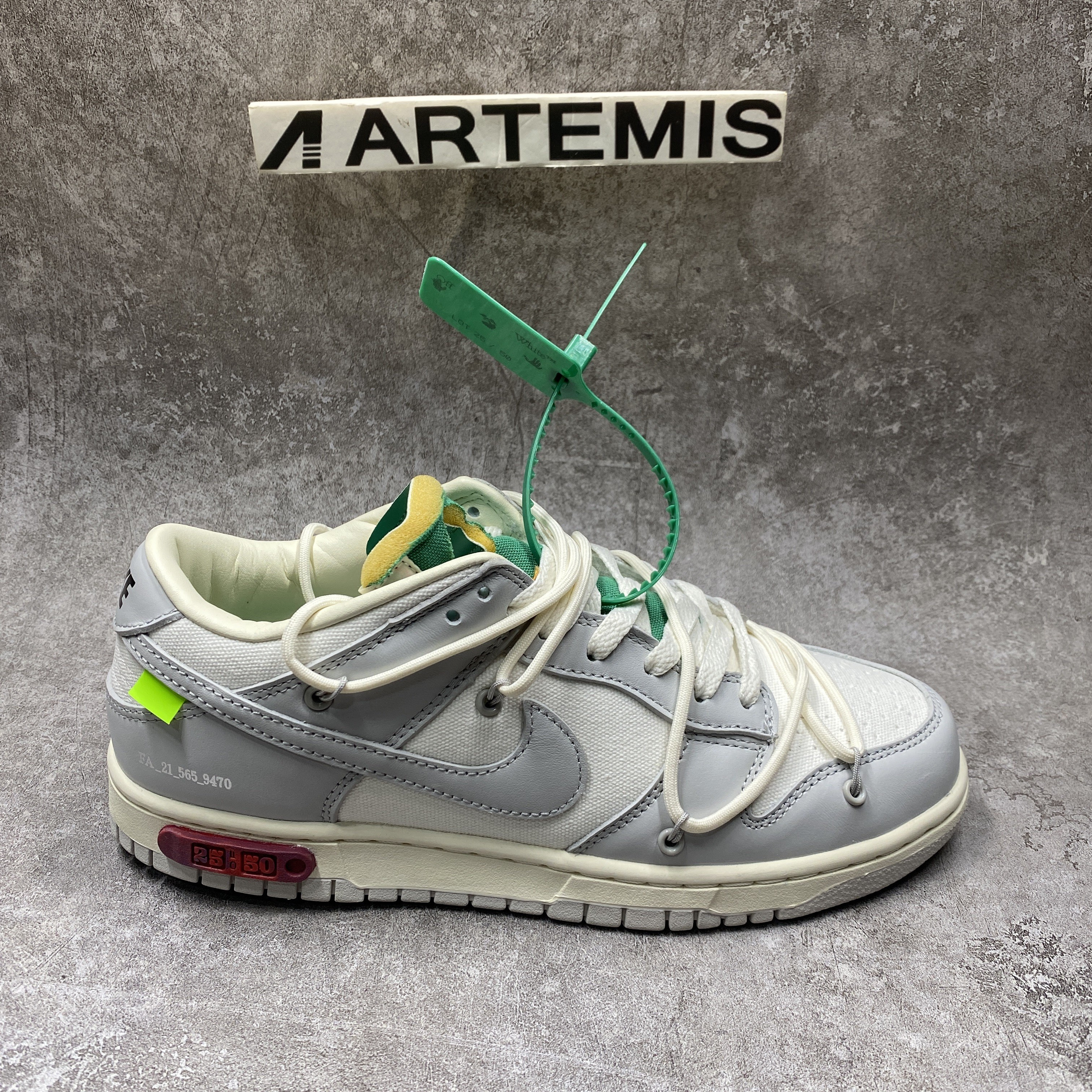 Nike Dunk Low Off-White Lot 25