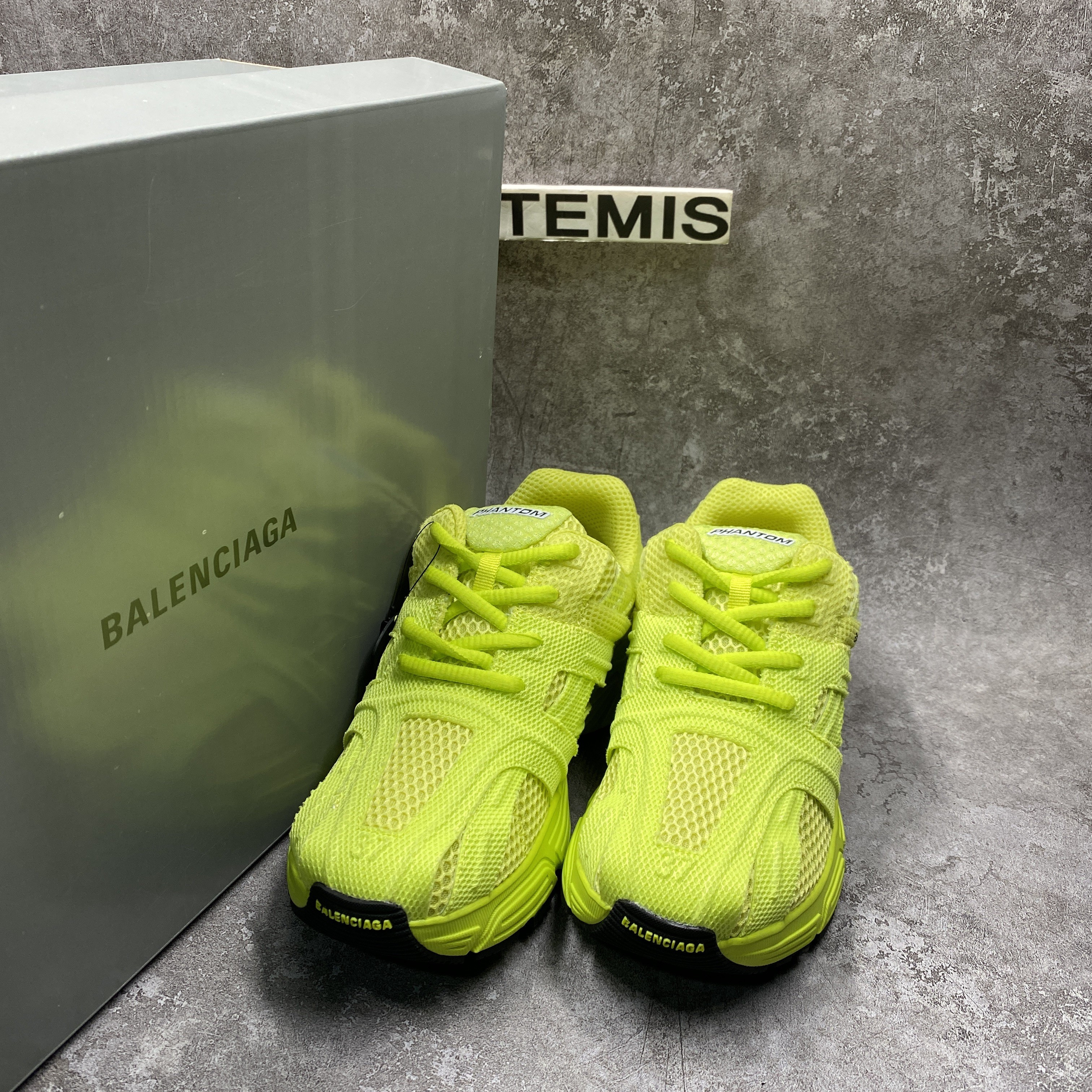 Balenciga Phantom Sneaker Yellow