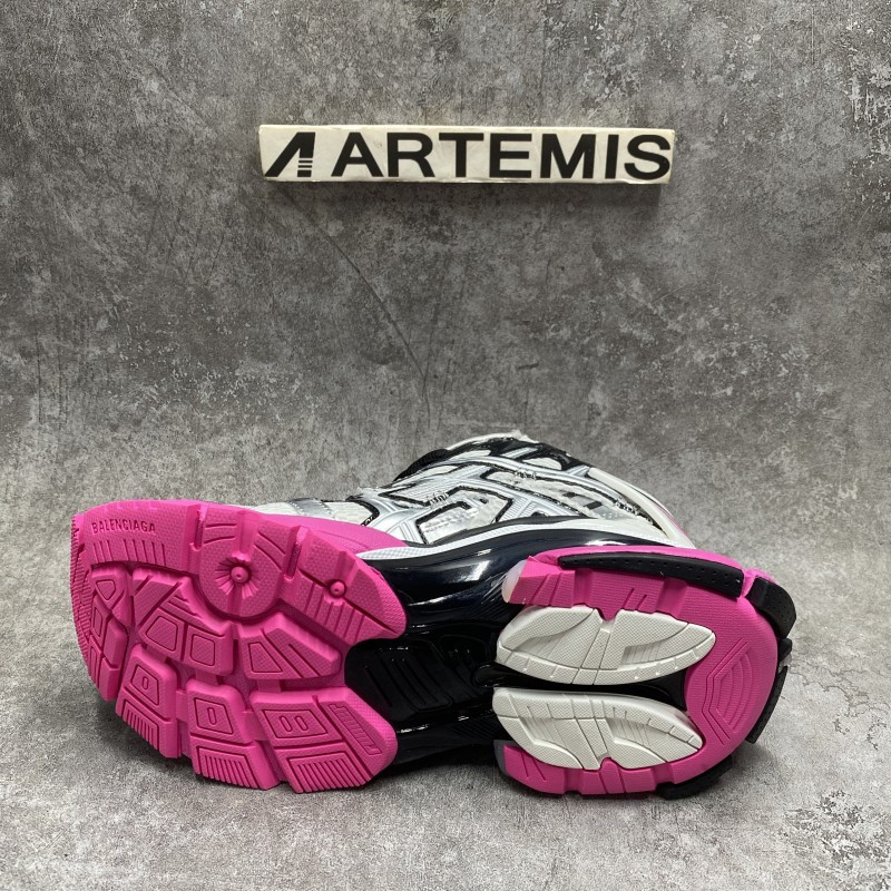 Balenciga Runner Sneakers In Silver