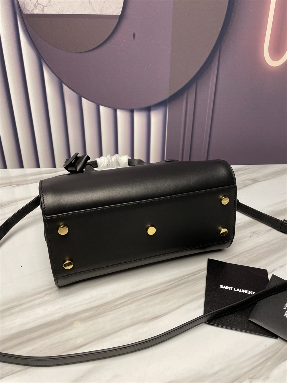 Y*L sac de jour baby in shiny leather black