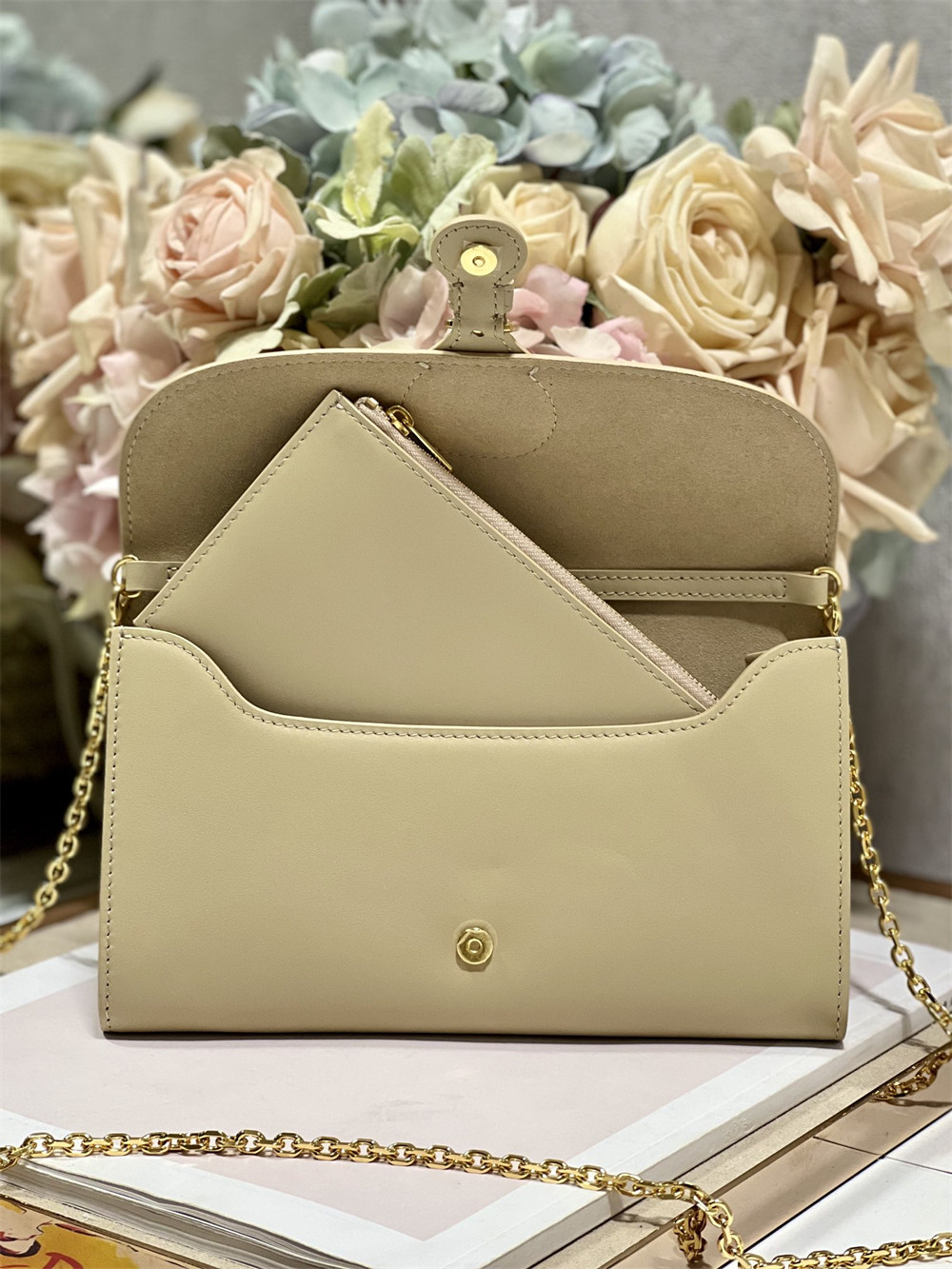 D*or bobby east-west pouch with chain latte smooth calfskin apricot