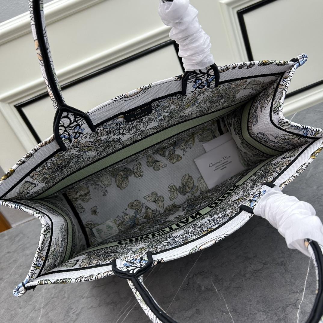 large D*or book tote white multicolor toile de jouy mexico embroidery 16.5 x 14 x 7.5 inches