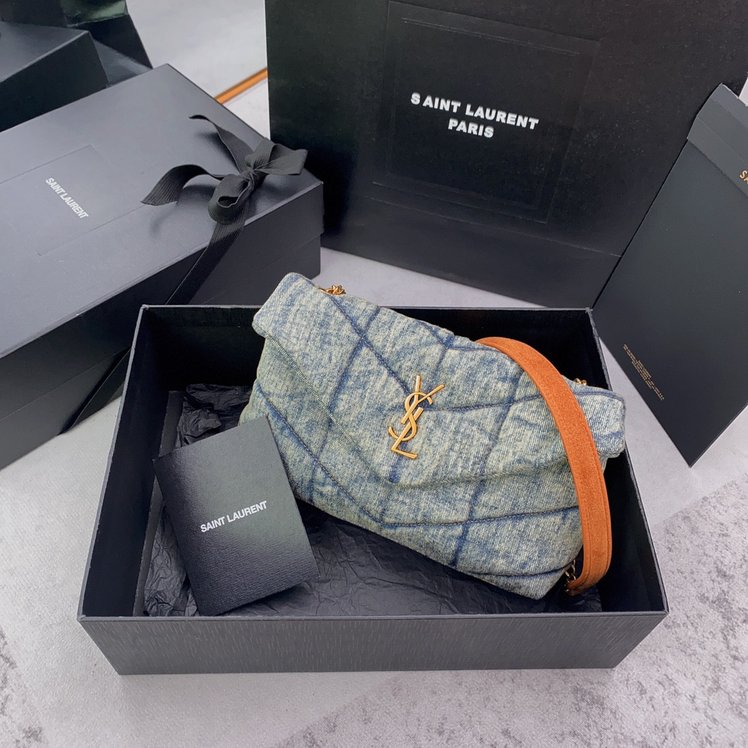 Y*L puffer in suede and denim light blue 23 x 15.5 x 5.8 cm