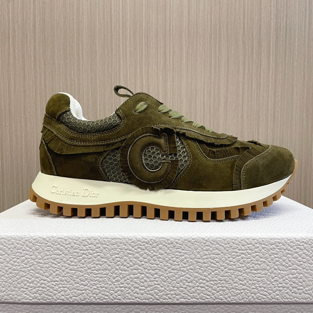 ua c'est D*or sneaker