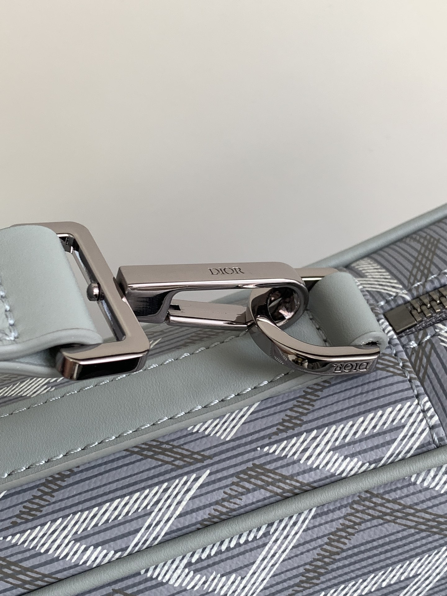 D*or zipped briefcase 37 x 28 x 6 cm