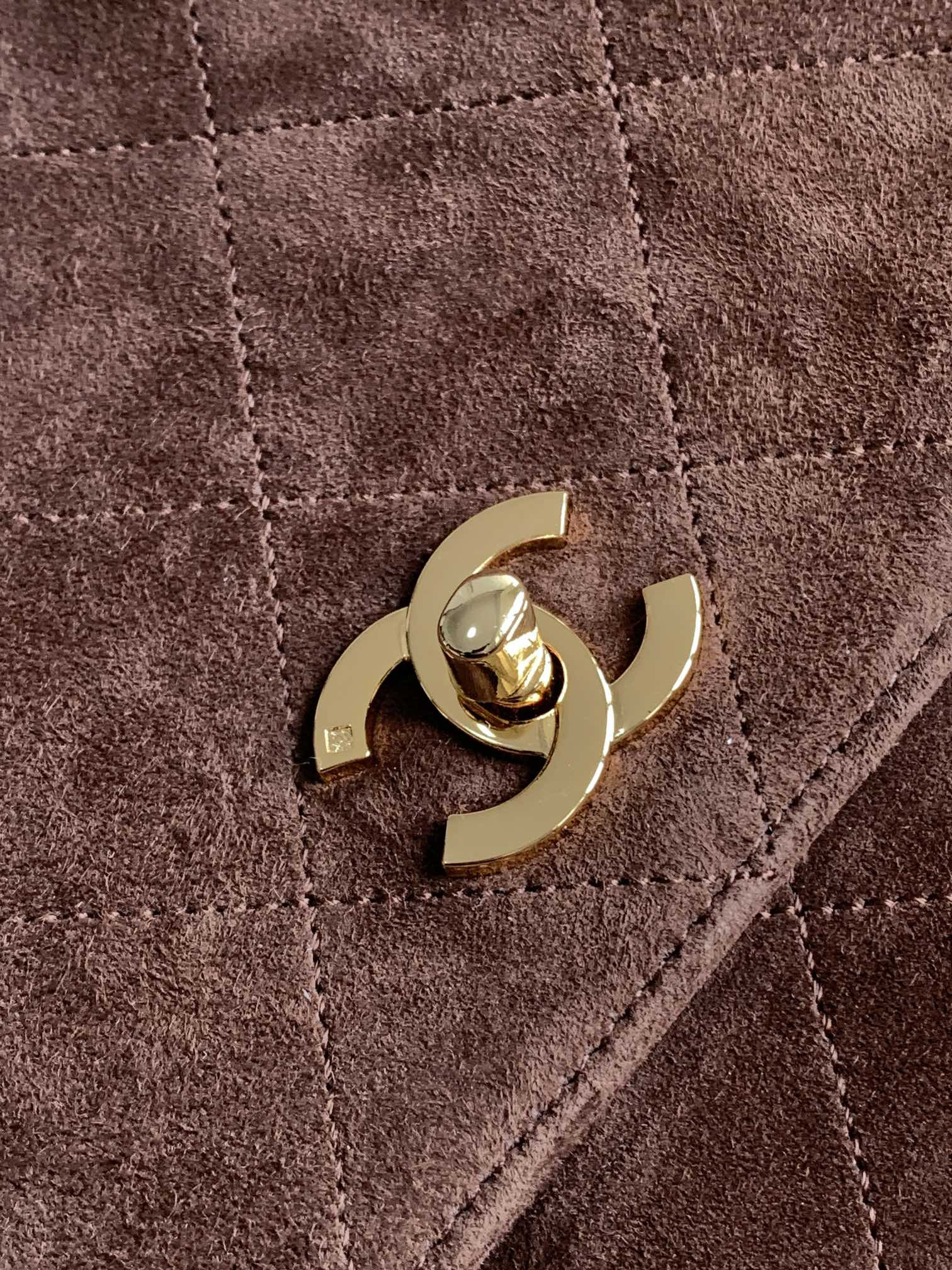 Ch*el vintage bag 28x12.5x24cm