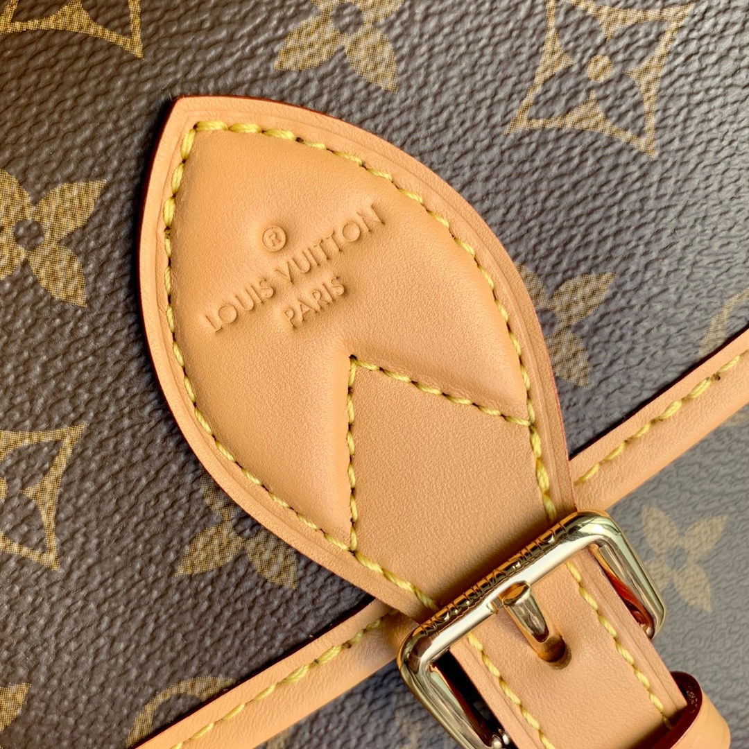 lv DIANE M45985